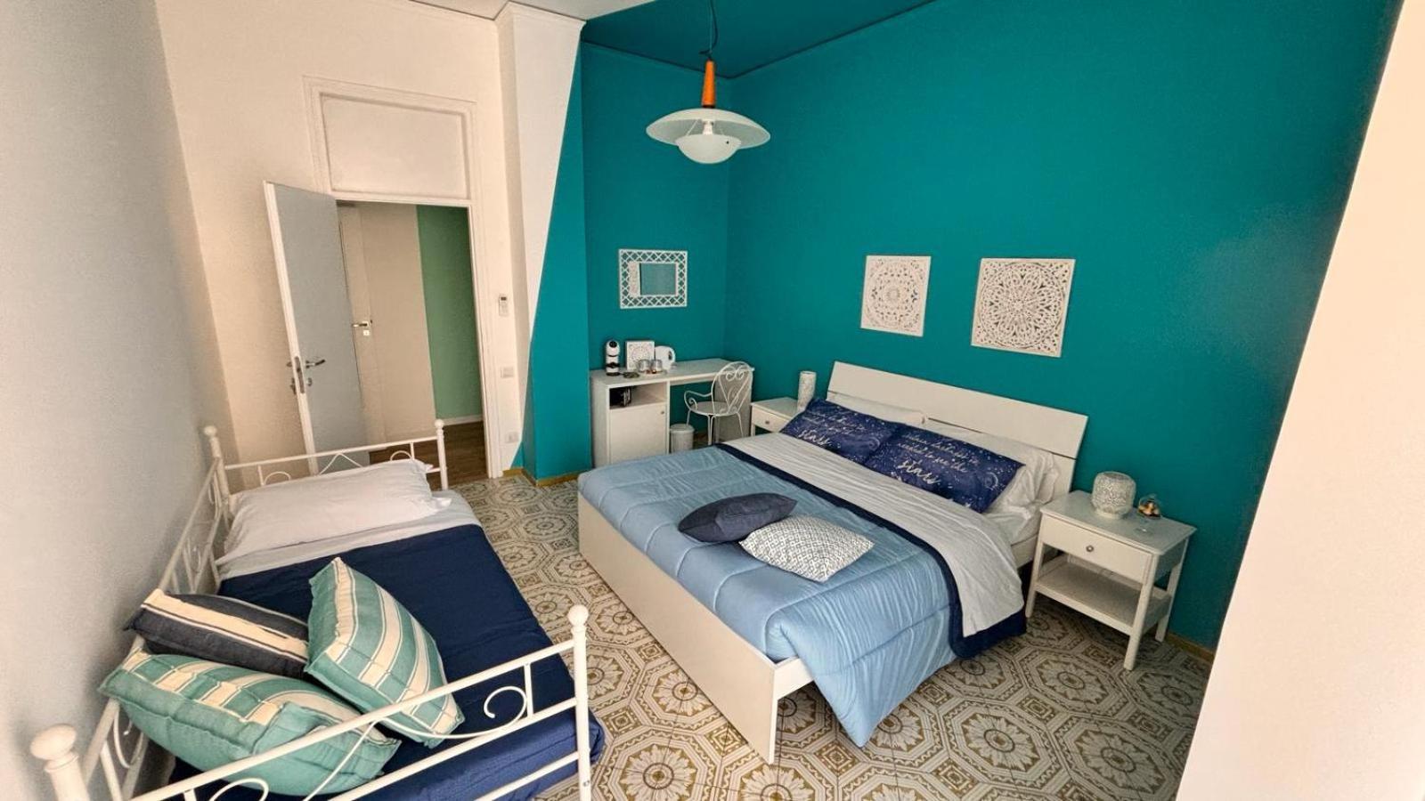 סלרנו Reginella Guest House מראה חיצוני תמונה