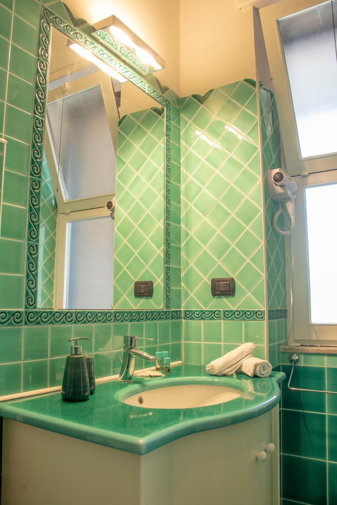 סלרנו Reginella Guest House מראה חיצוני תמונה