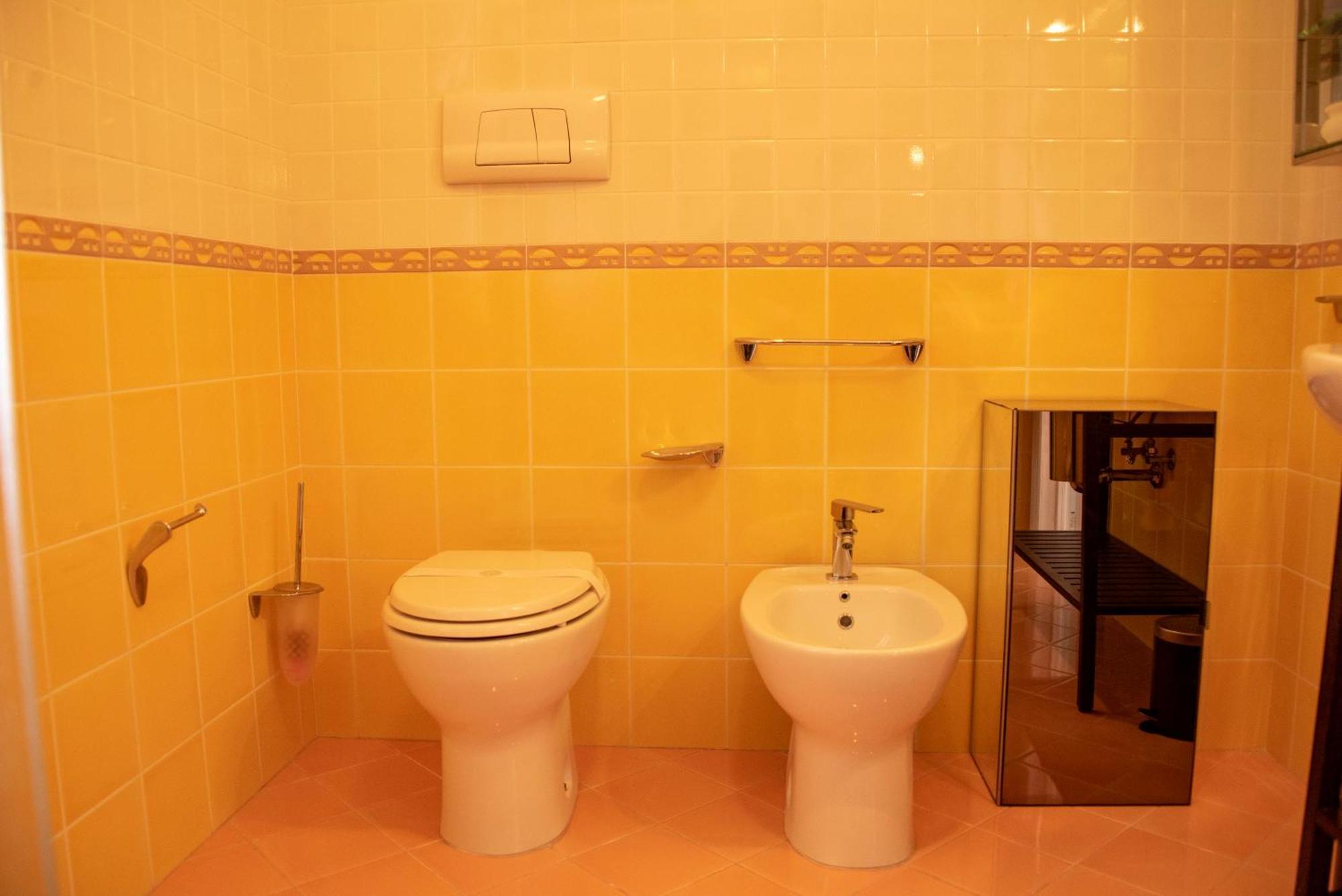 סלרנו Reginella Guest House מראה חיצוני תמונה
