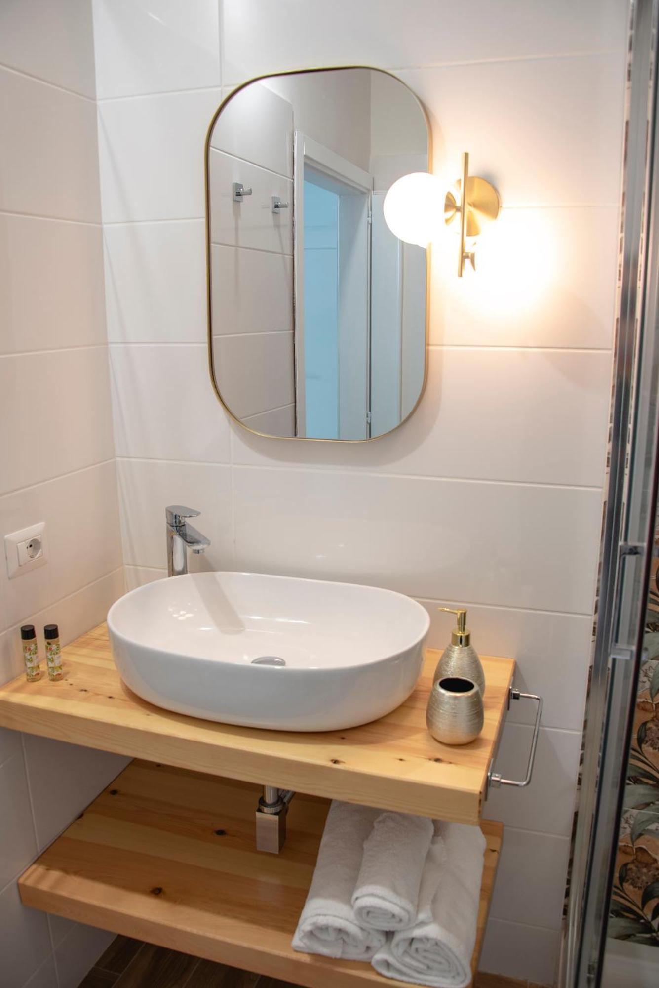 סלרנו Reginella Guest House מראה חיצוני תמונה